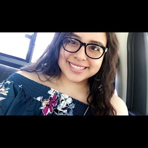 Meet your Posher, Sonia